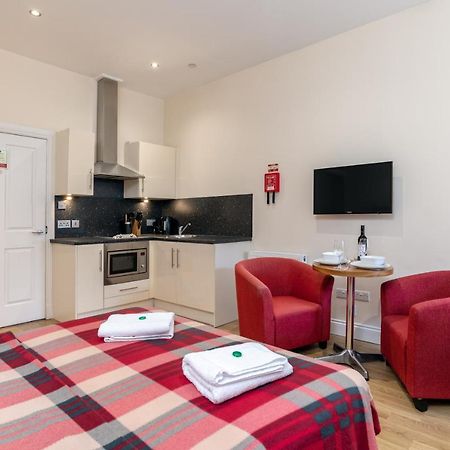 Victoria Court Suites - Aberdeen Extérieur photo