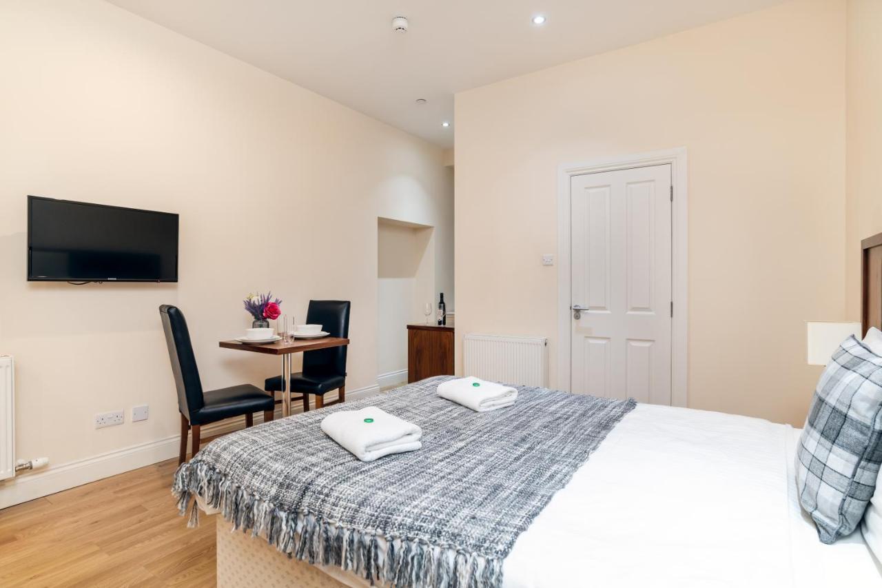Victoria Court Suites - Aberdeen Extérieur photo