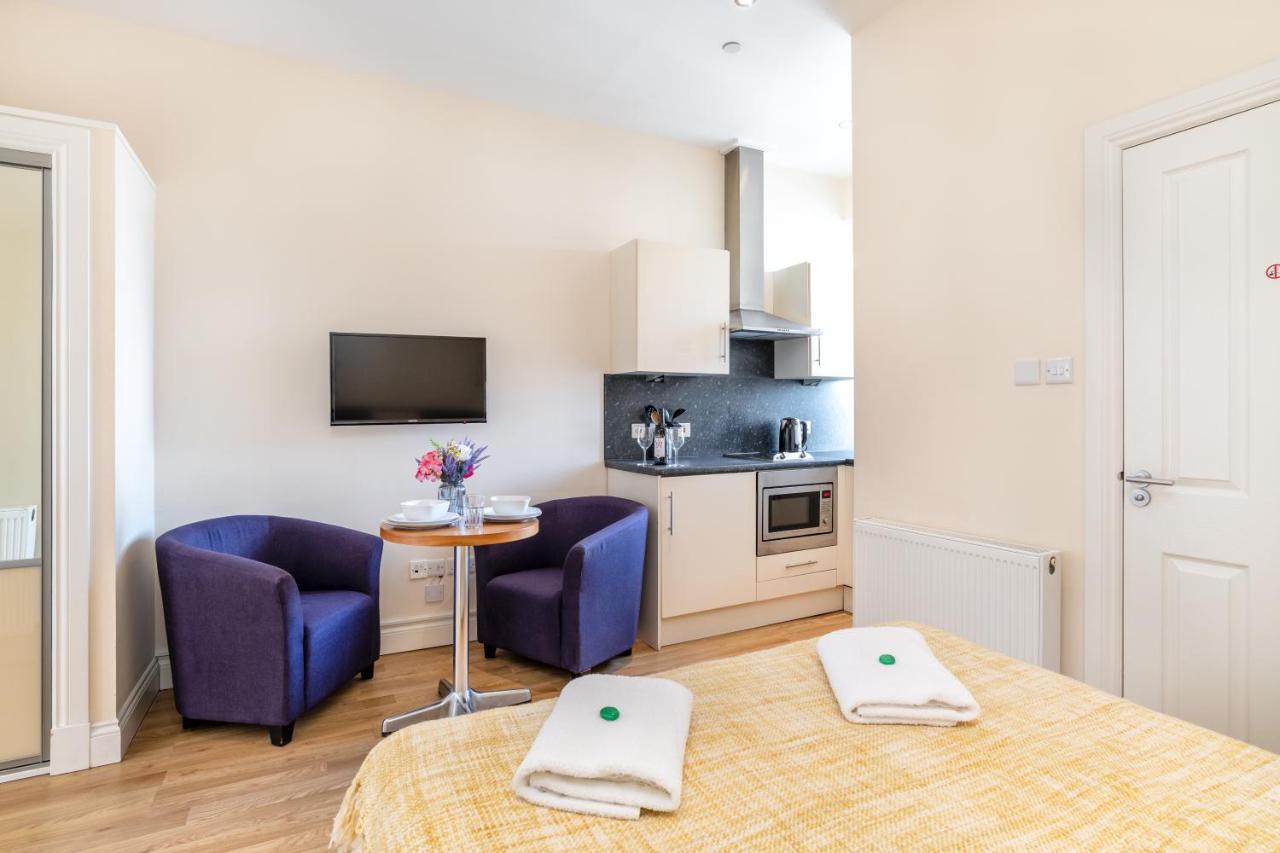 Victoria Court Suites - Aberdeen Extérieur photo