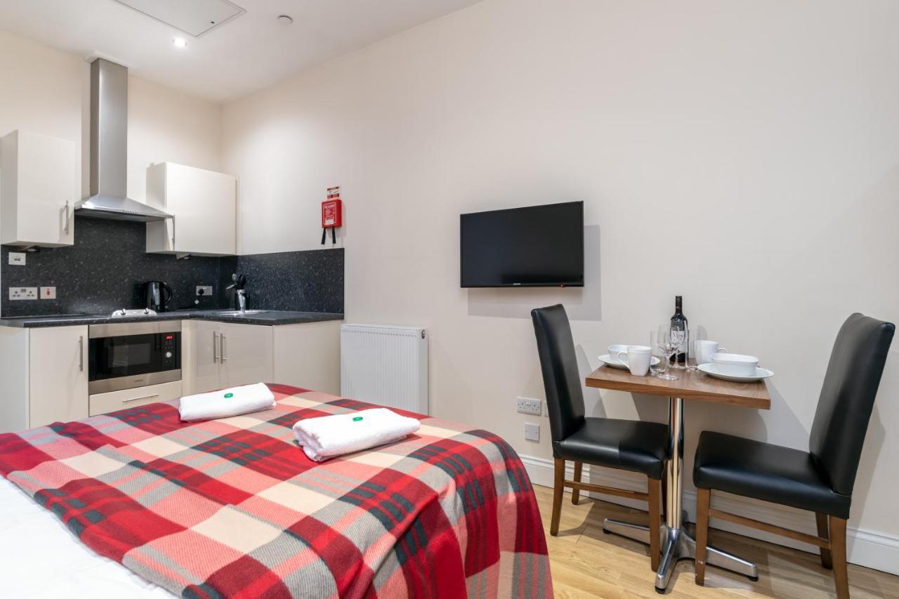 Victoria Court Suites - Aberdeen Extérieur photo