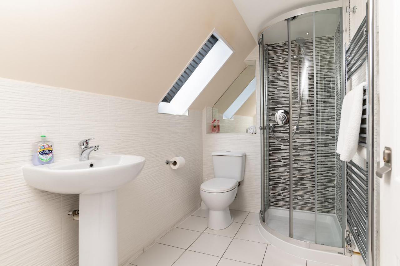 Victoria Court Suites - Aberdeen Extérieur photo
