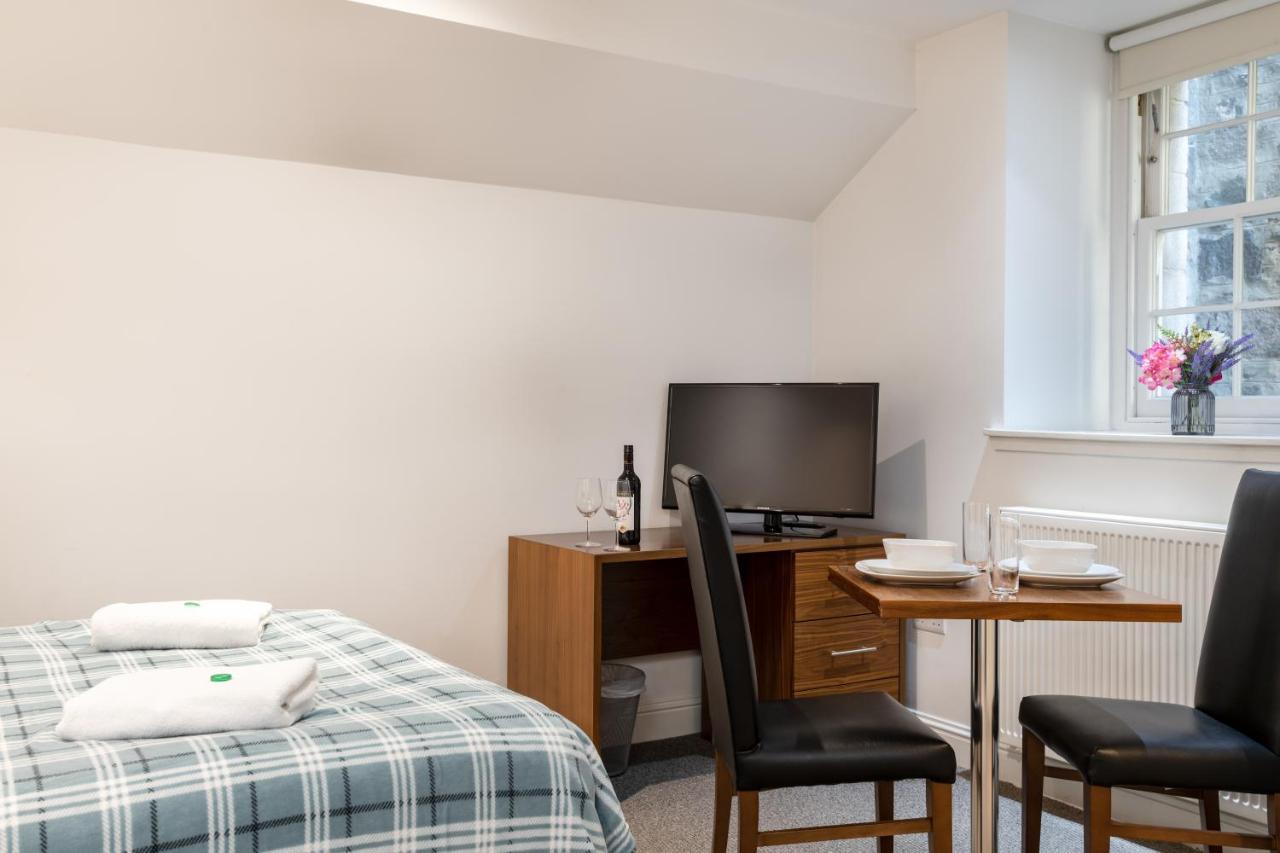 Victoria Court Suites - Aberdeen Extérieur photo