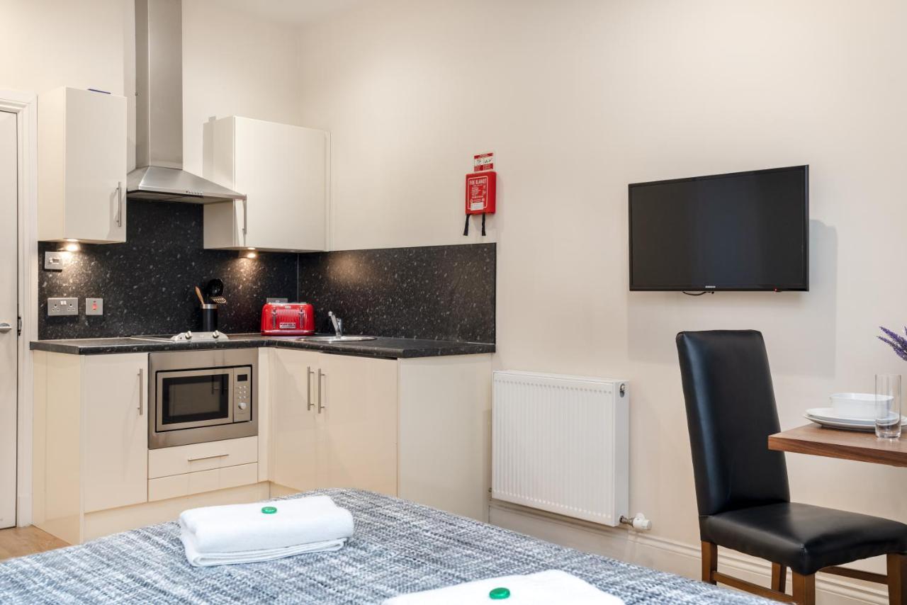 Victoria Court Suites - Aberdeen Extérieur photo