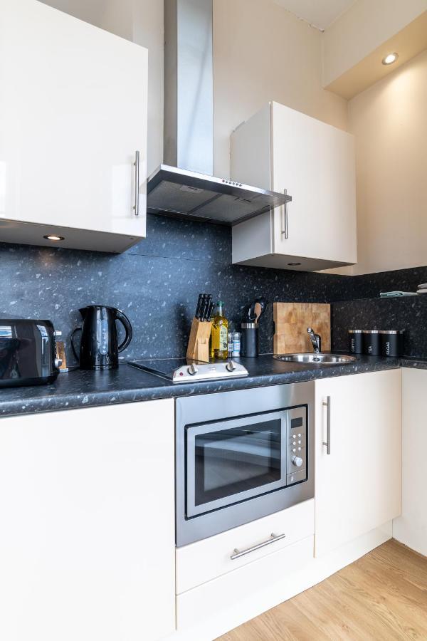 Victoria Court Suites - Aberdeen Extérieur photo
