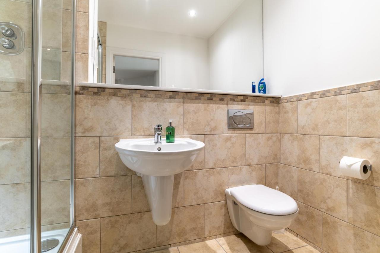 Victoria Court Suites - Aberdeen Extérieur photo