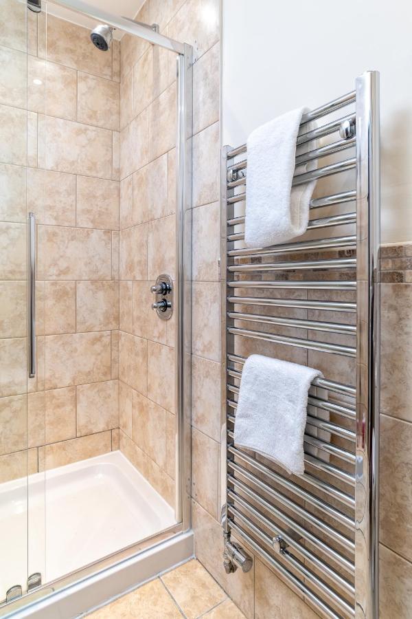 Victoria Court Suites - Aberdeen Extérieur photo