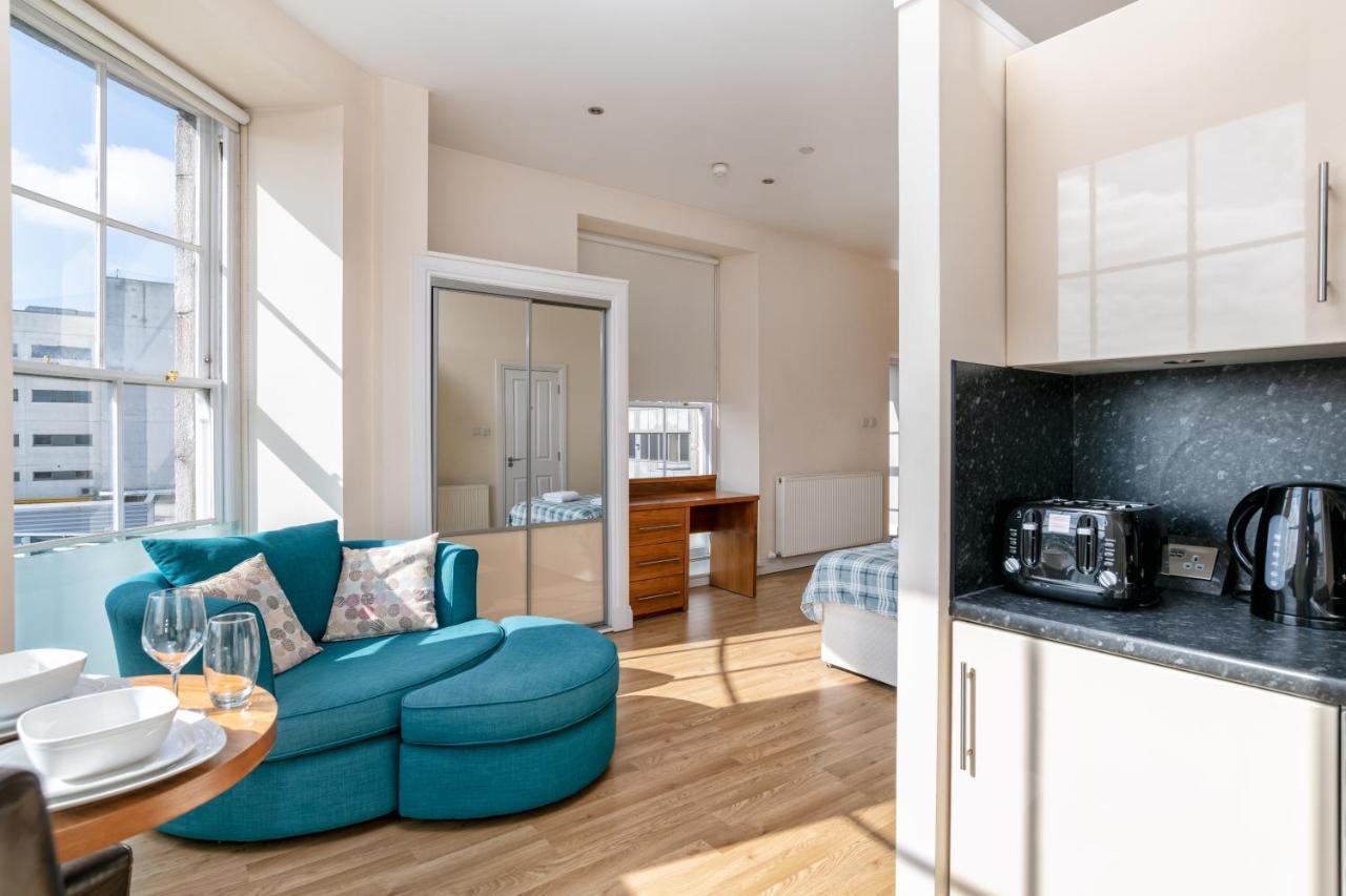 Victoria Court Suites - Aberdeen Extérieur photo