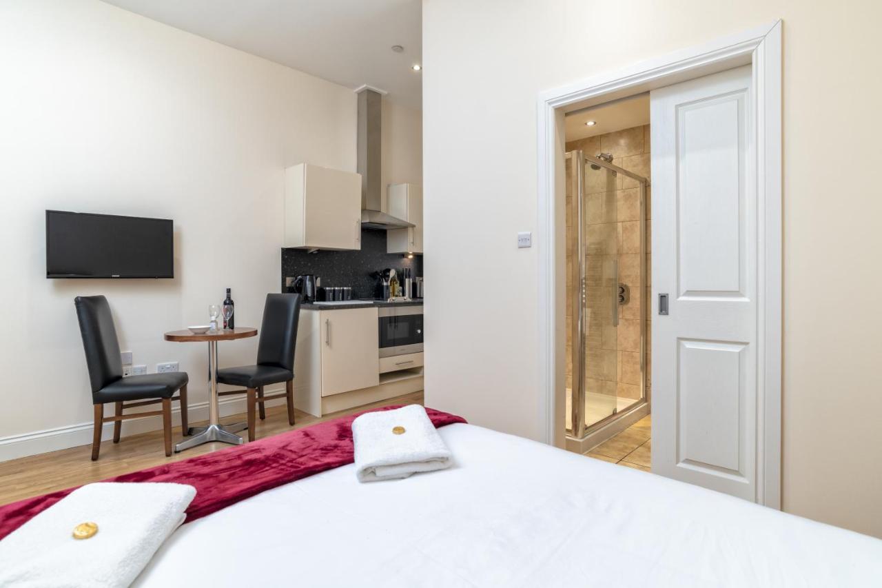 Victoria Court Suites - Aberdeen Extérieur photo
