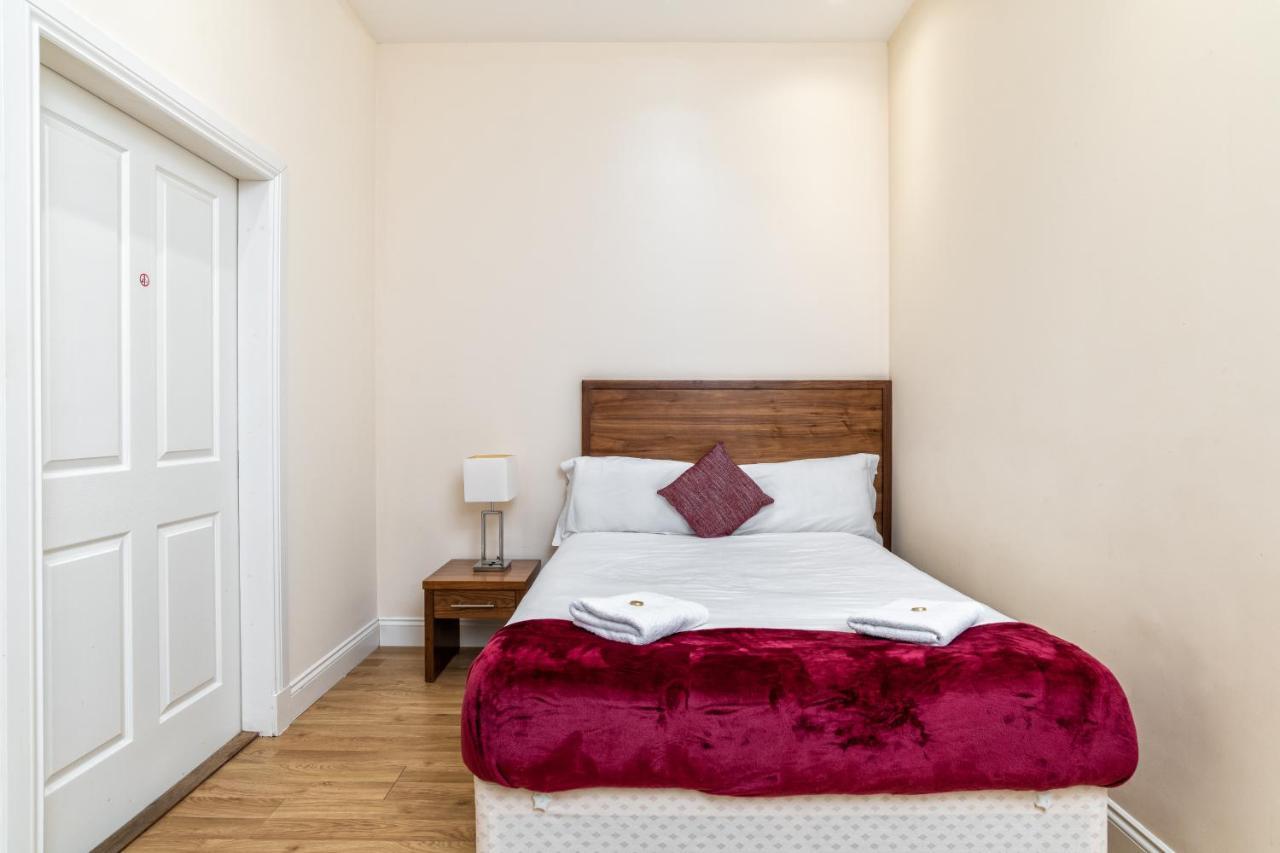 Victoria Court Suites - Aberdeen Extérieur photo