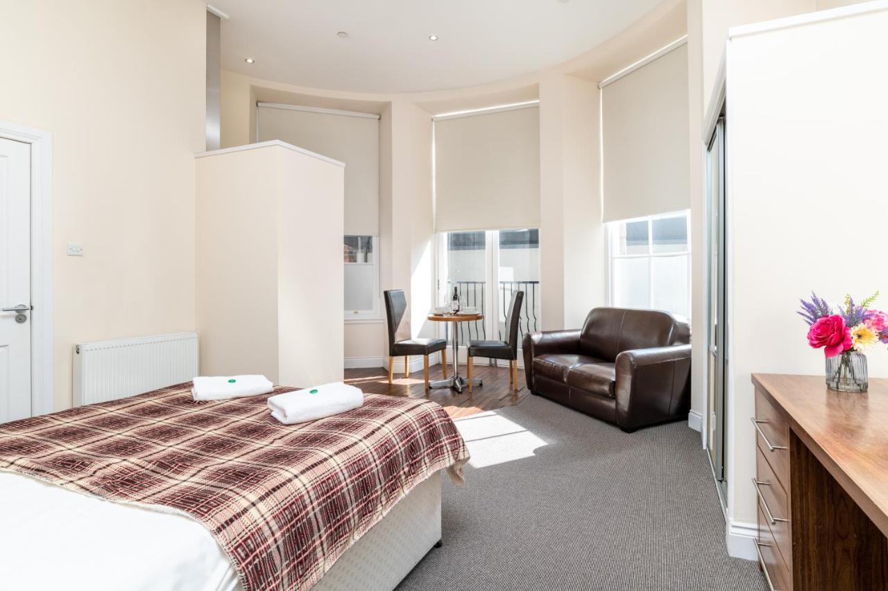 Victoria Court Suites - Aberdeen Extérieur photo