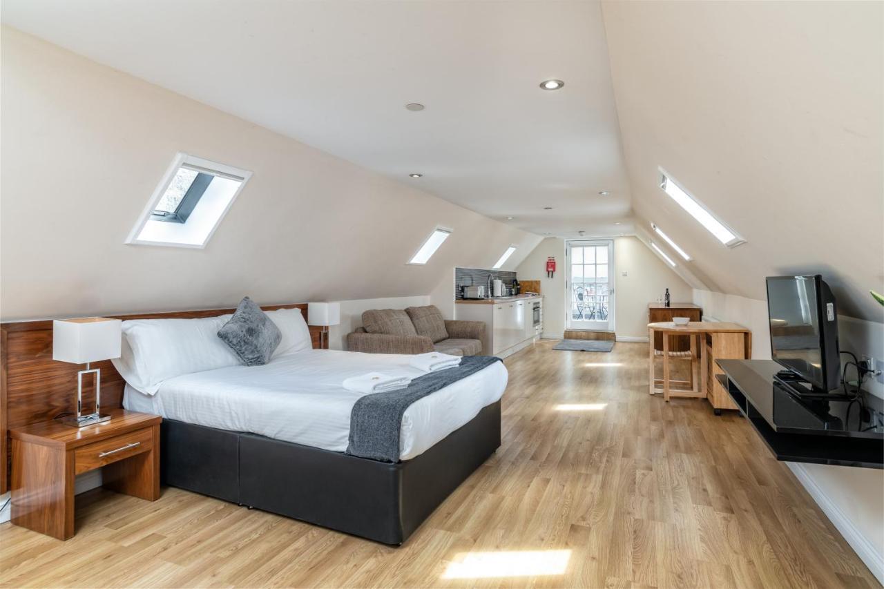 Victoria Court Suites - Aberdeen Extérieur photo